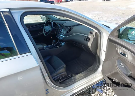 2016 Chevrolet Impala 1Lt z USA, uszkodzony, nr VIN 2G1105SA3G9149485